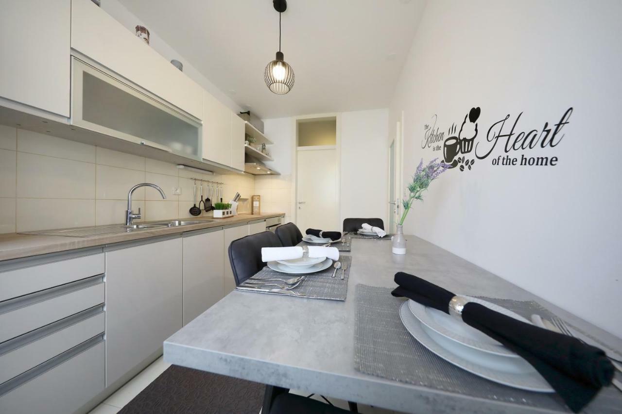 Dioniz Apartment ซาดาร์ ภายนอก รูปภาพ