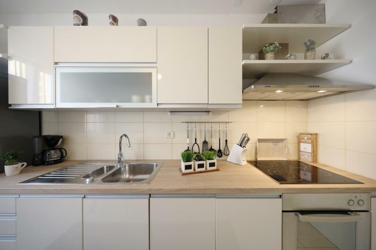 Dioniz Apartment ซาดาร์ ภายนอก รูปภาพ