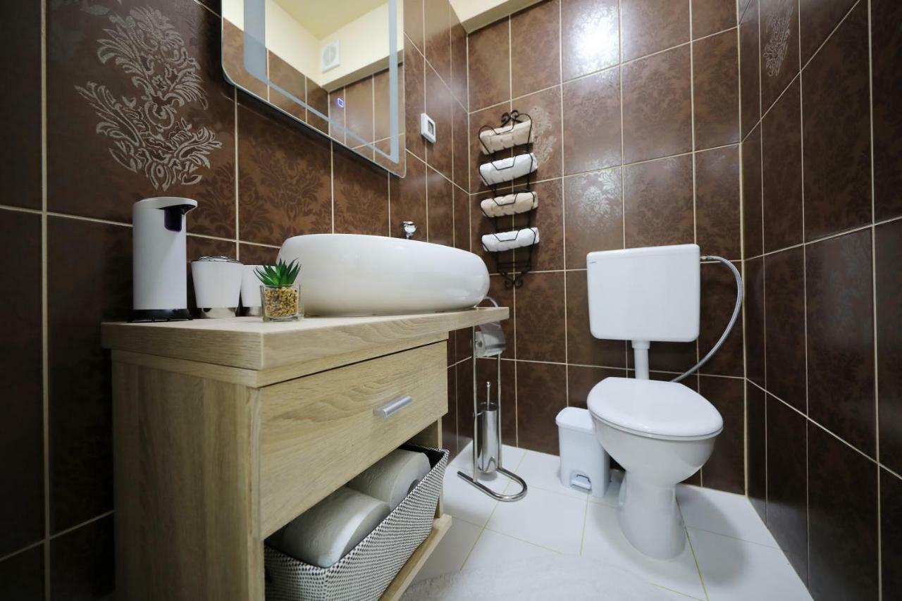 Dioniz Apartment ซาดาร์ ภายนอก รูปภาพ
