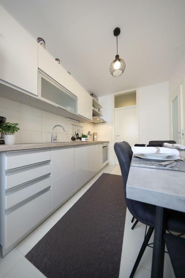 Dioniz Apartment ซาดาร์ ภายนอก รูปภาพ